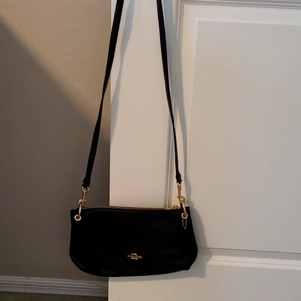 Coach crossbody style small handbag